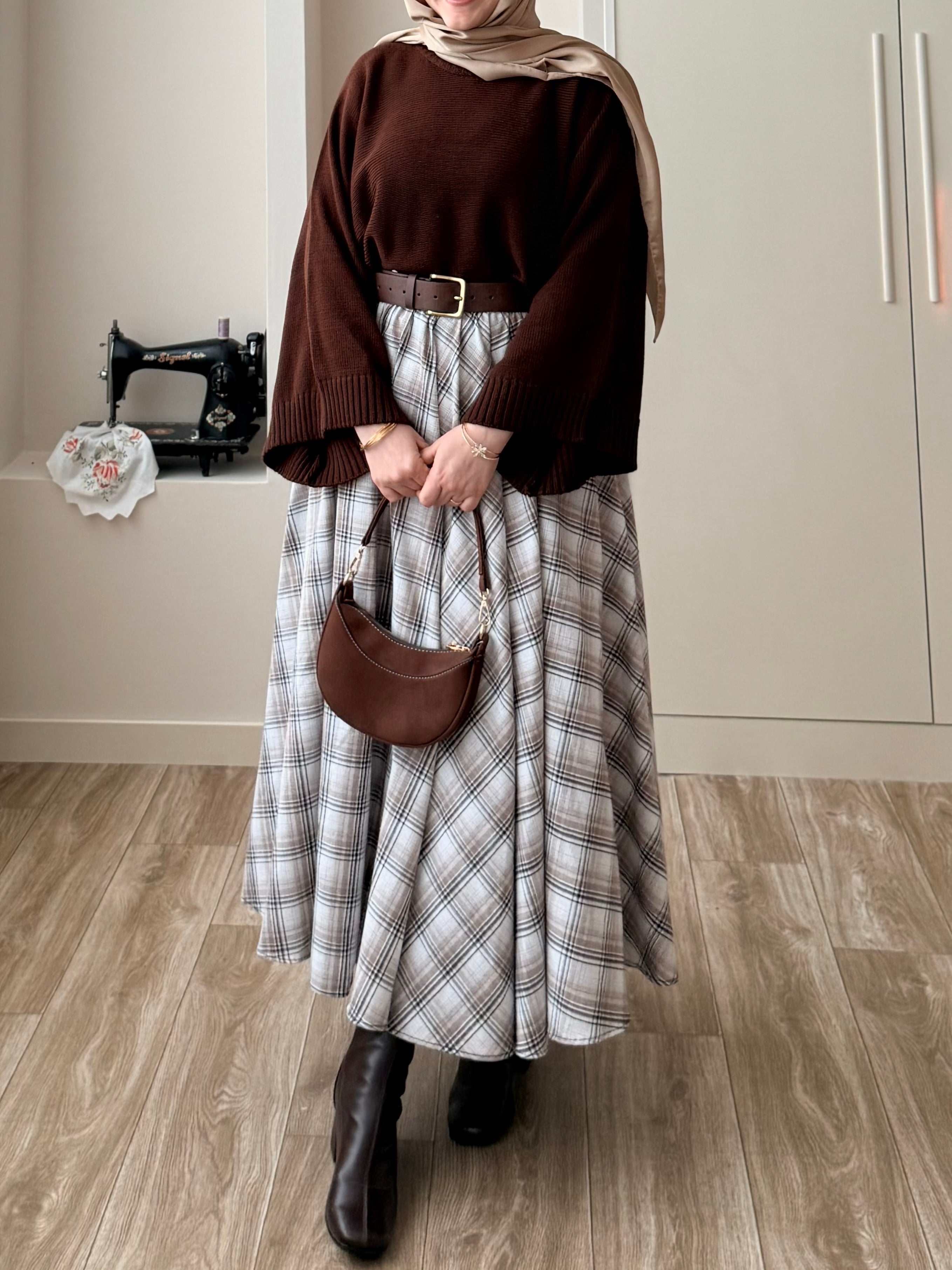 Ekose Etek Kazak Kombini