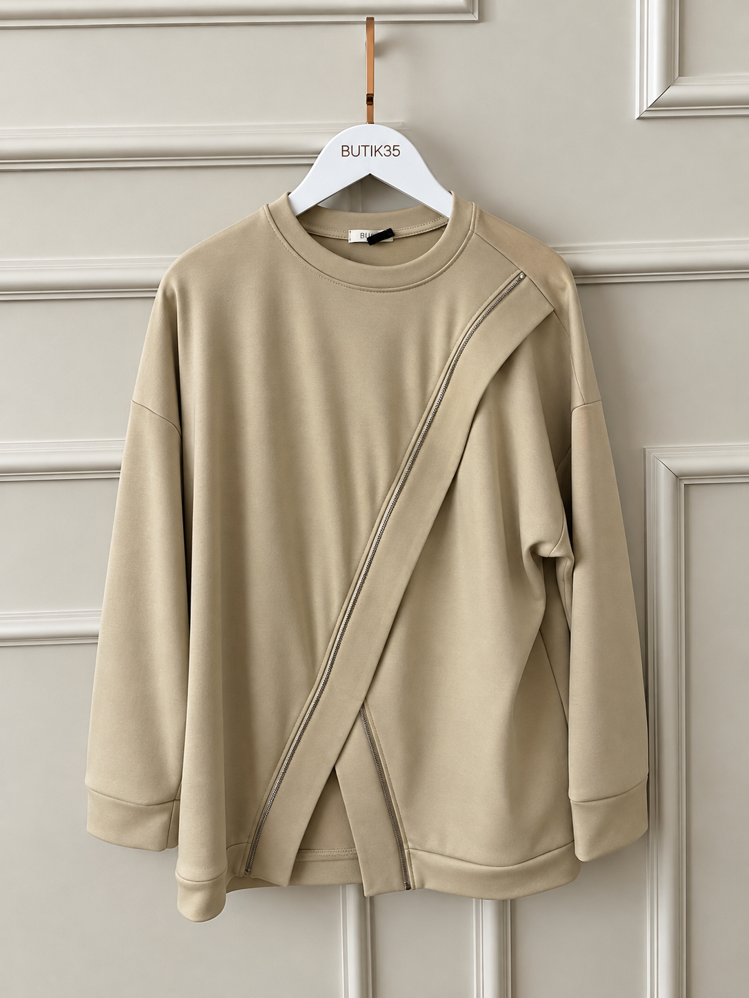 LEYA OYSHO SWEAT