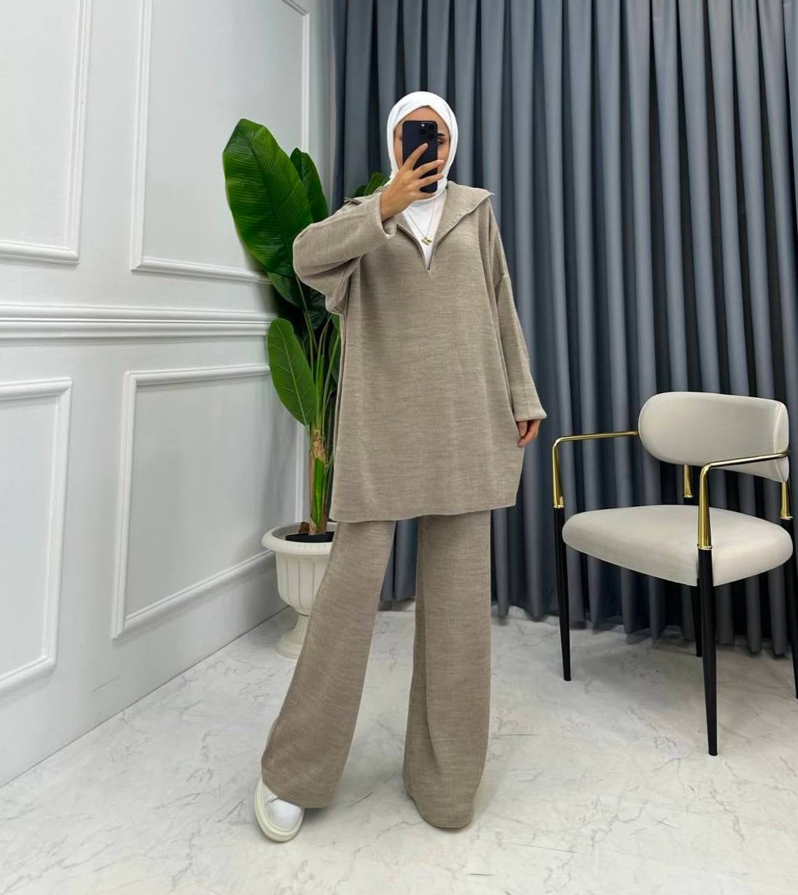 Zip-up Knit Set