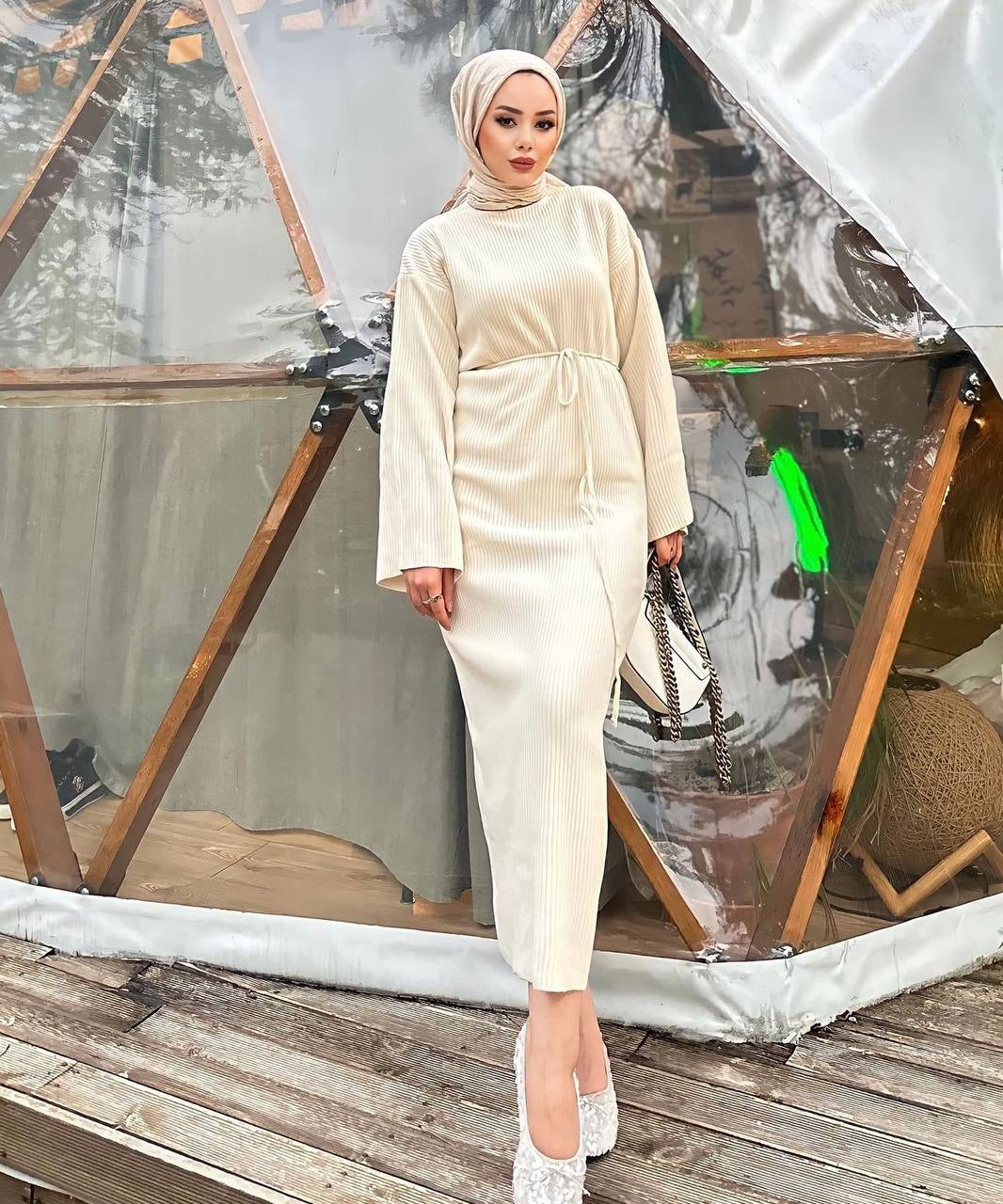 Bel Bağlamalı Elbise