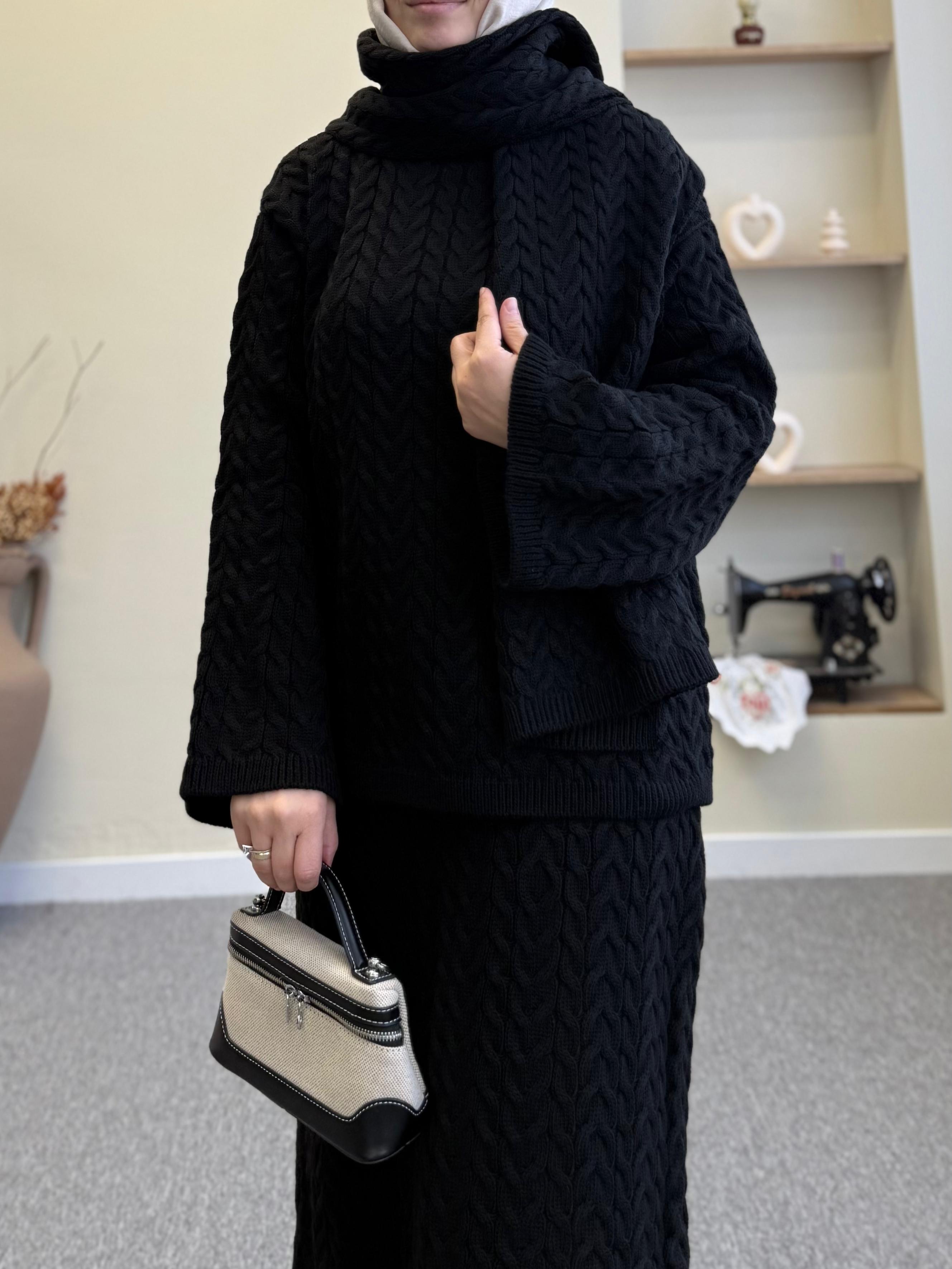 Three-Piece Knitwear Set