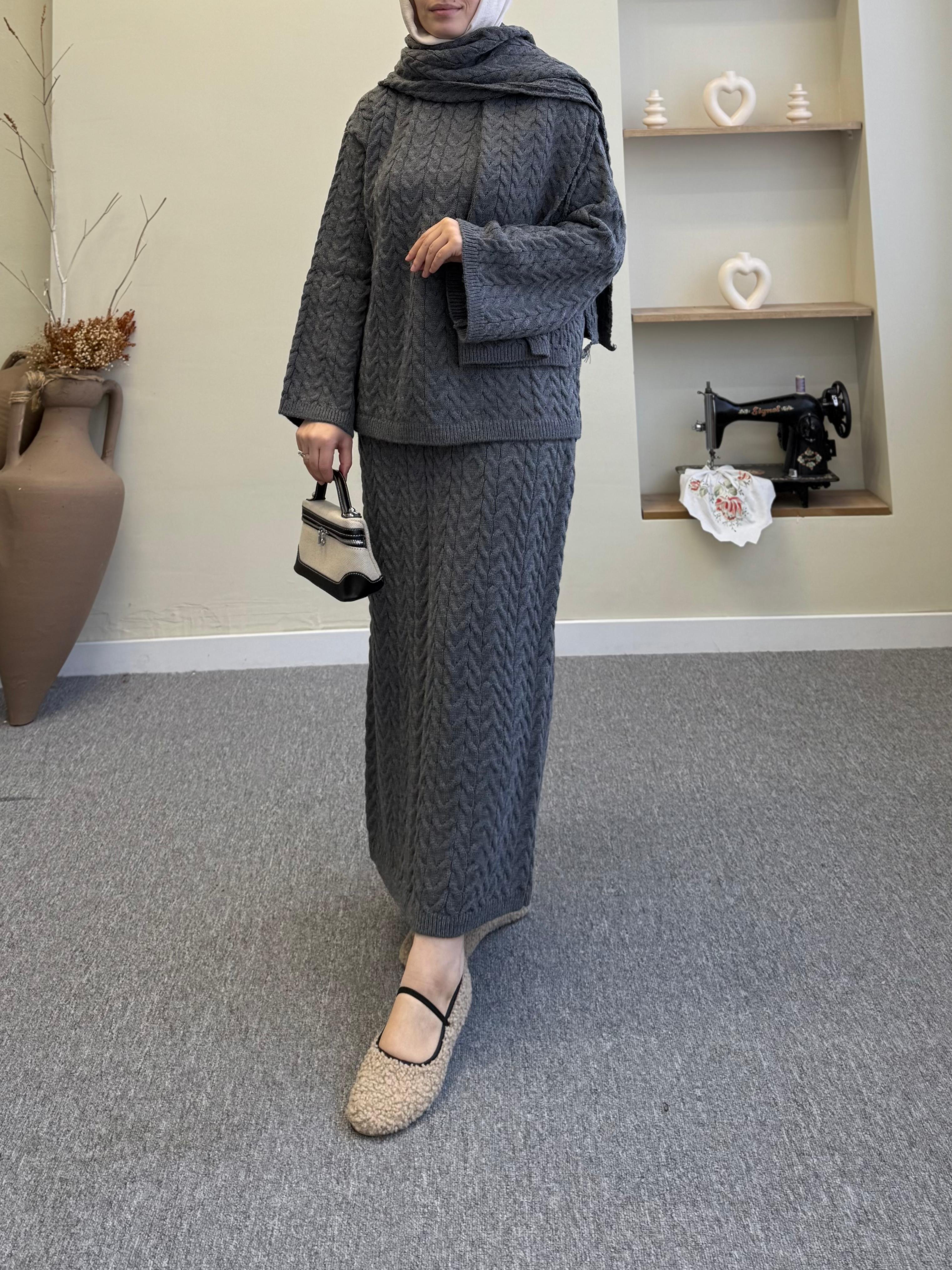 Three-Piece Knitwear Set