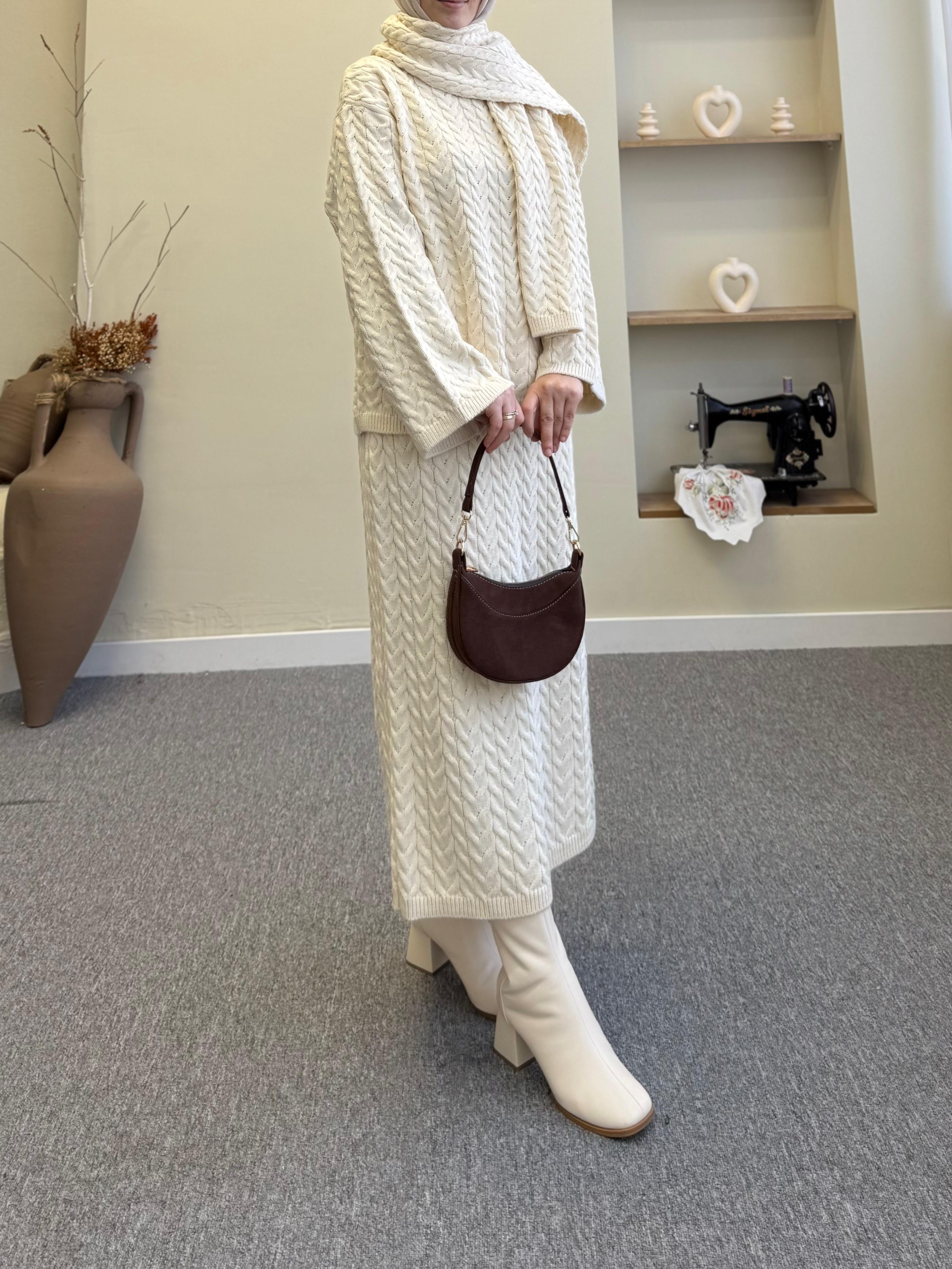 Three-Piece Knitwear Set