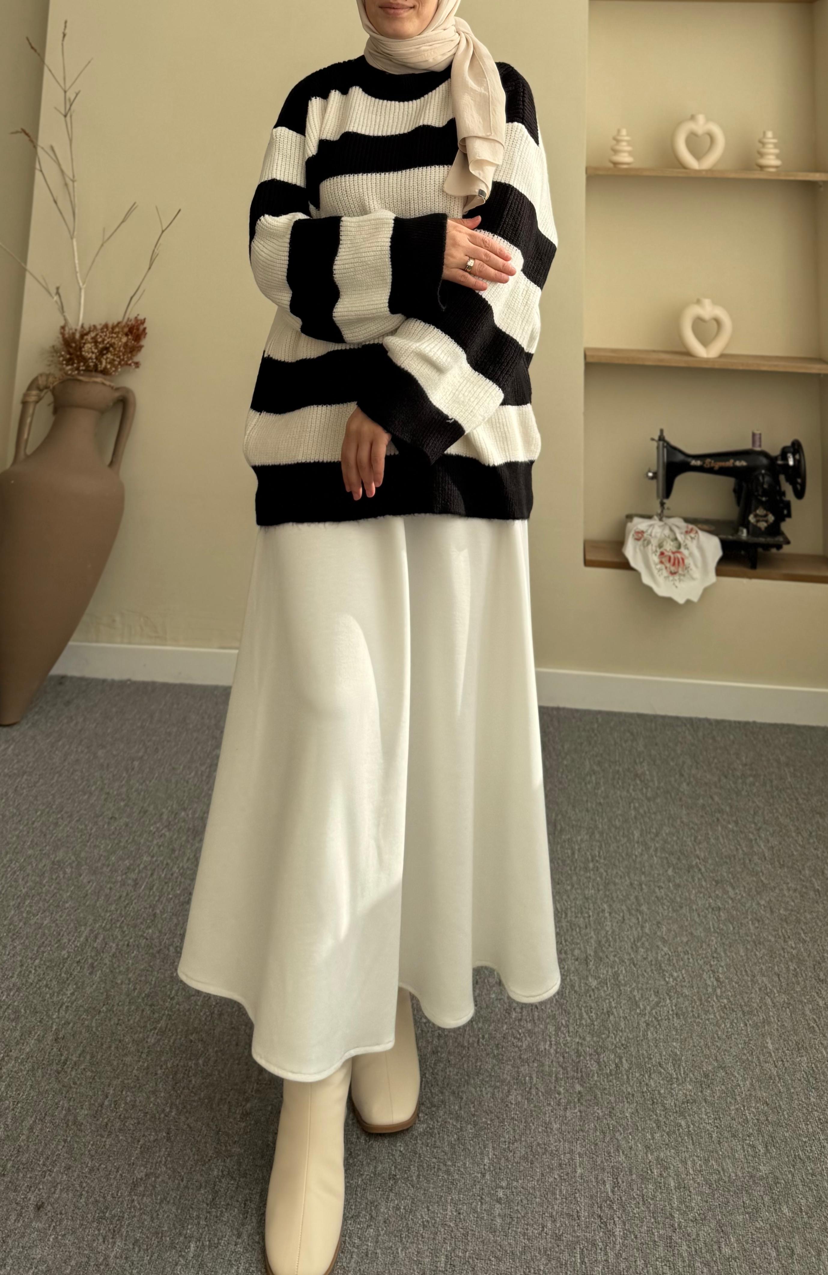 Çizgili Triko Kazak