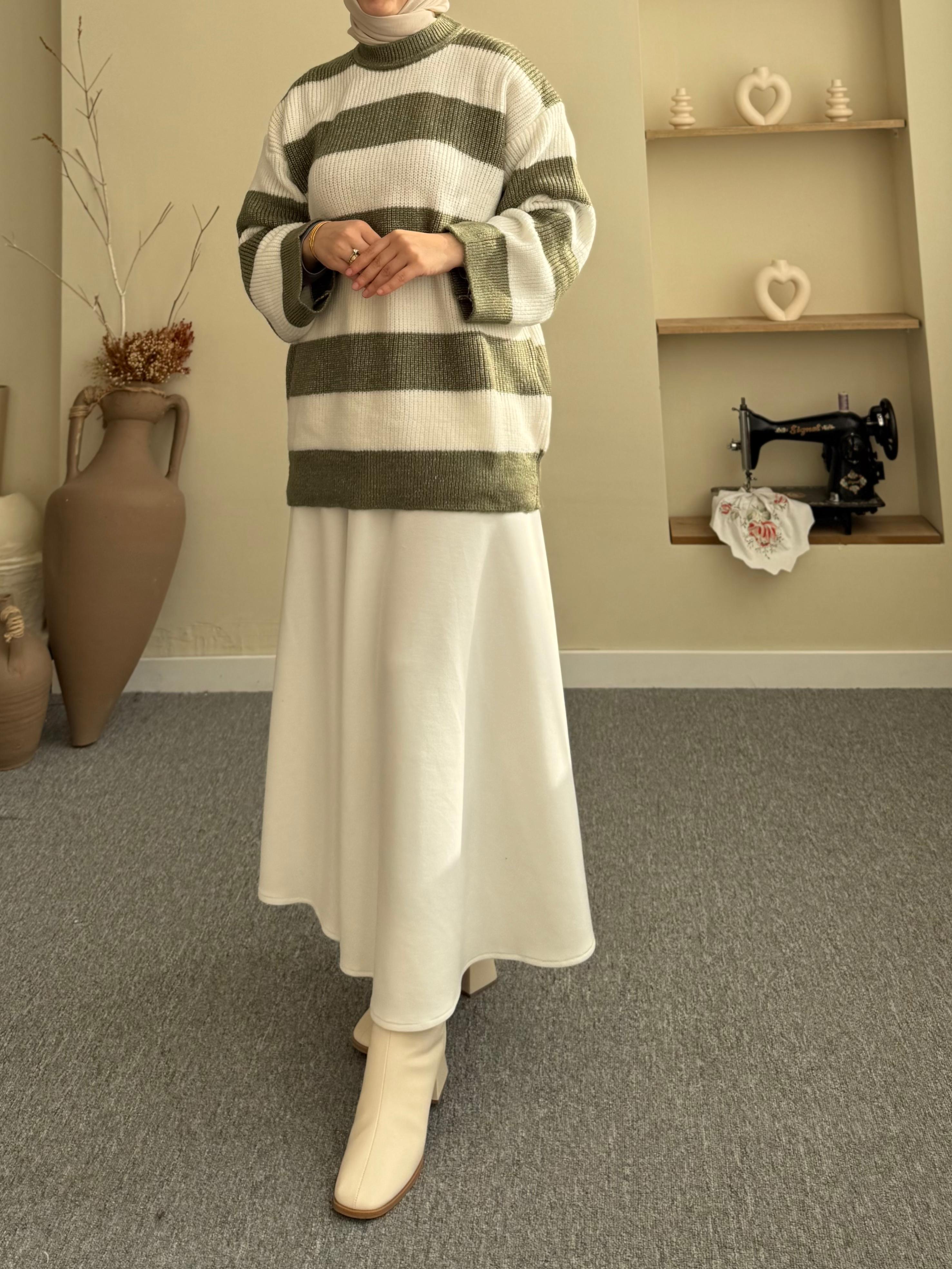 Çizgili Triko Kazak