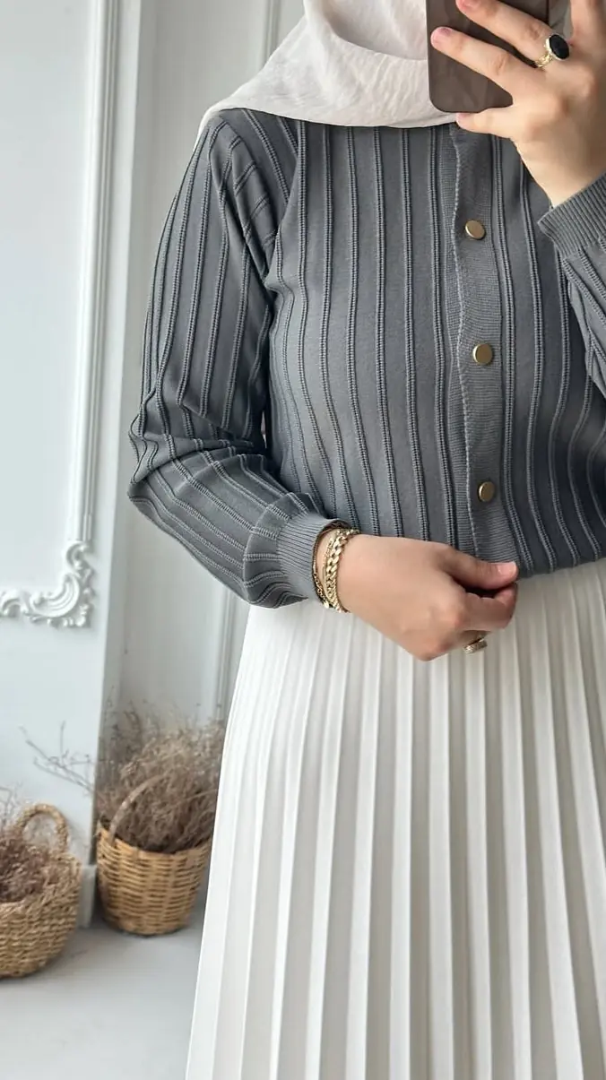 Buket Hırka
